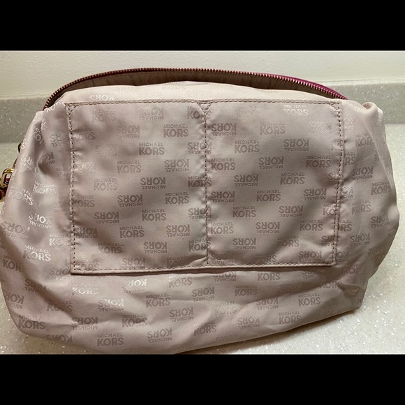 MICHAEL KORS BEAUTIFUL PINK LEATHER PURSE - Picture 12 of 13